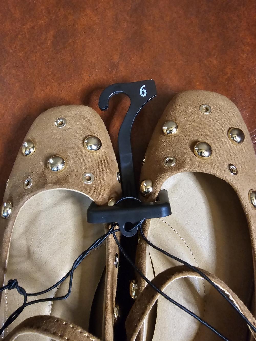 Time and Tru Women's Studded Mary Jane Flats Color is Cognac Size 6 - Picture 4 of 6